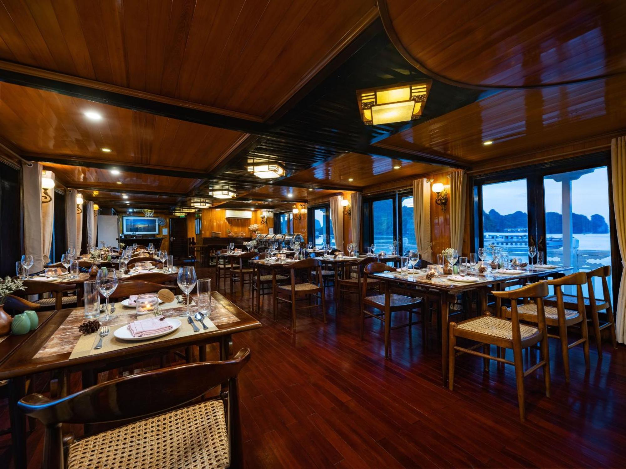 Hera Boutique Cruise Ha Long Bay エクステリア 写真