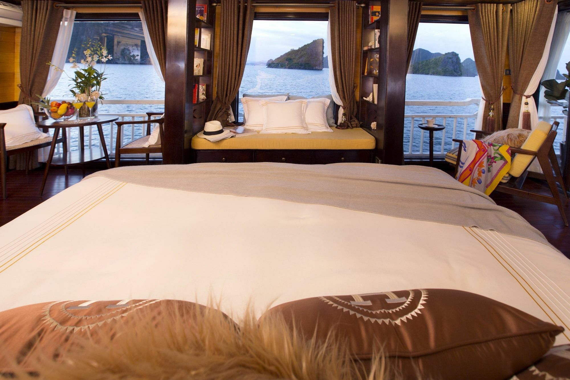 Hera Boutique Cruise Ha Long Bay エクステリア 写真